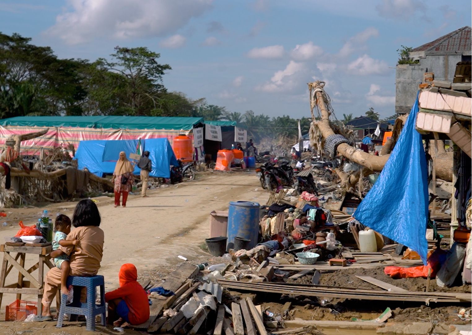 Pemerintah Aceh Salurkan Bantuan Logistik bagi Korban Banjir Bandang